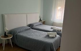Vivienda al pie del castillo